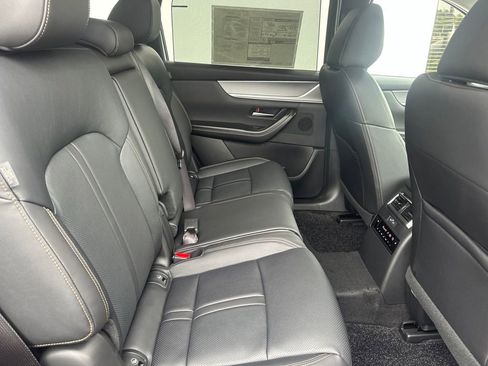 New 2026 MAZDA CX-70 SC AWD/4WD image 18