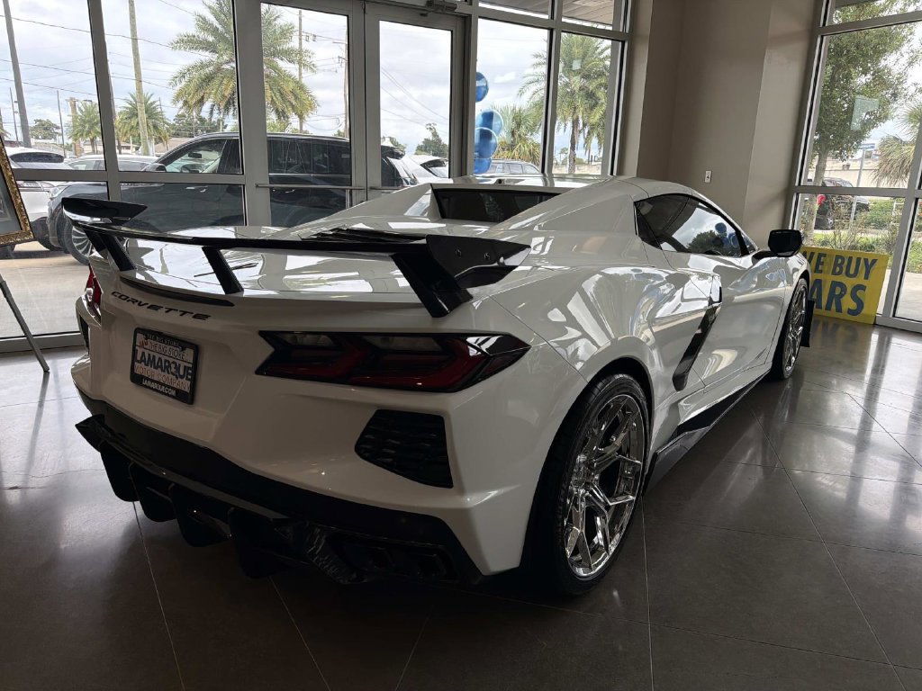 Used 2026 Chevrolet Corvette Stingray Preferred Conv w/ 2LT RWD image 9
