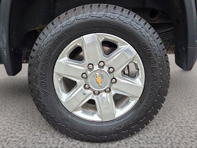 Used 2022 Chevrolet Silverado 2500 LTZ AWD/4WD image 9