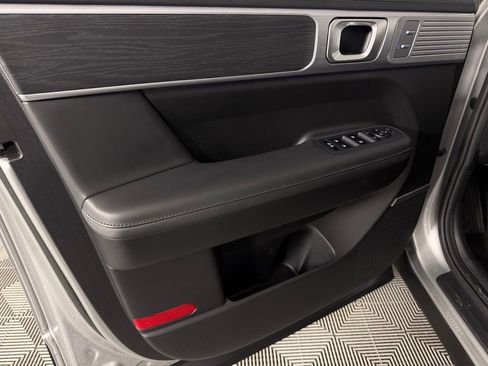 Used 2024 Hyundai Santa Fe Limited FWD image 27