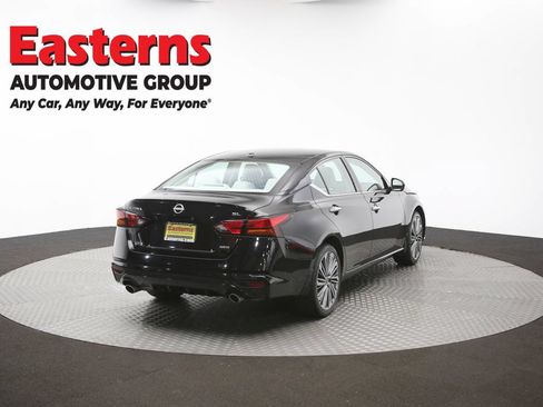 Used 2024 Nissan Altima 2.5 SL AWD/4WD image 40