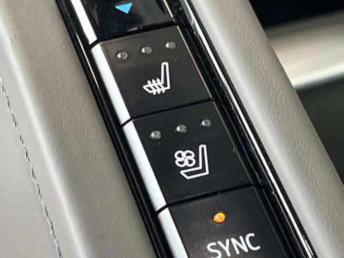 Used 2024 Chevrolet Corvette Z06 image 31