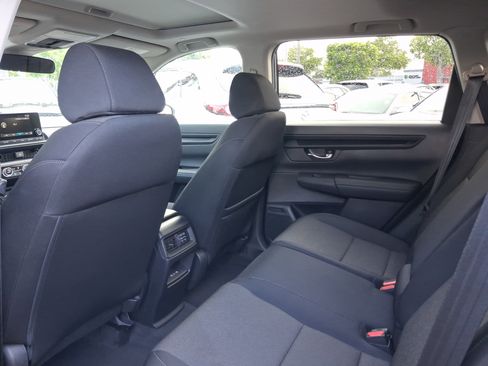 Used 2024 Honda CR-V EX image 6