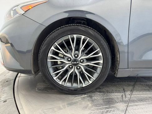 Used 2023 Kia Forte GT-Line image 9