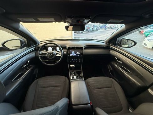 Used 2022 Hyundai Santa Cruz SEL Premium image 16