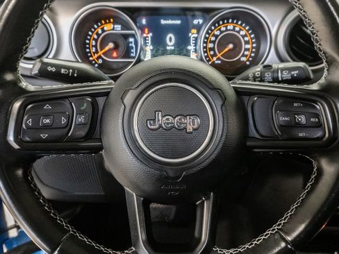 Used 2021 Jeep Wrangler Sport AWD/4WD image 15
