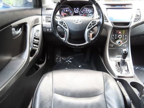 Used 2015 Hyundai Elantra Limited FWD image 14