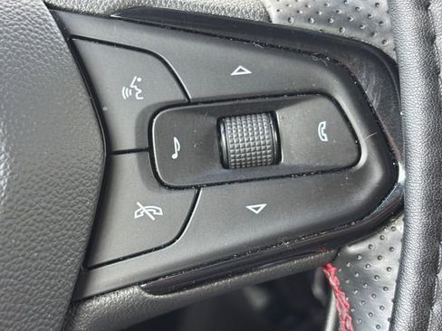 Used 2025 Chevrolet TrailBlazer RS w/ Convenience Package FWD image 15