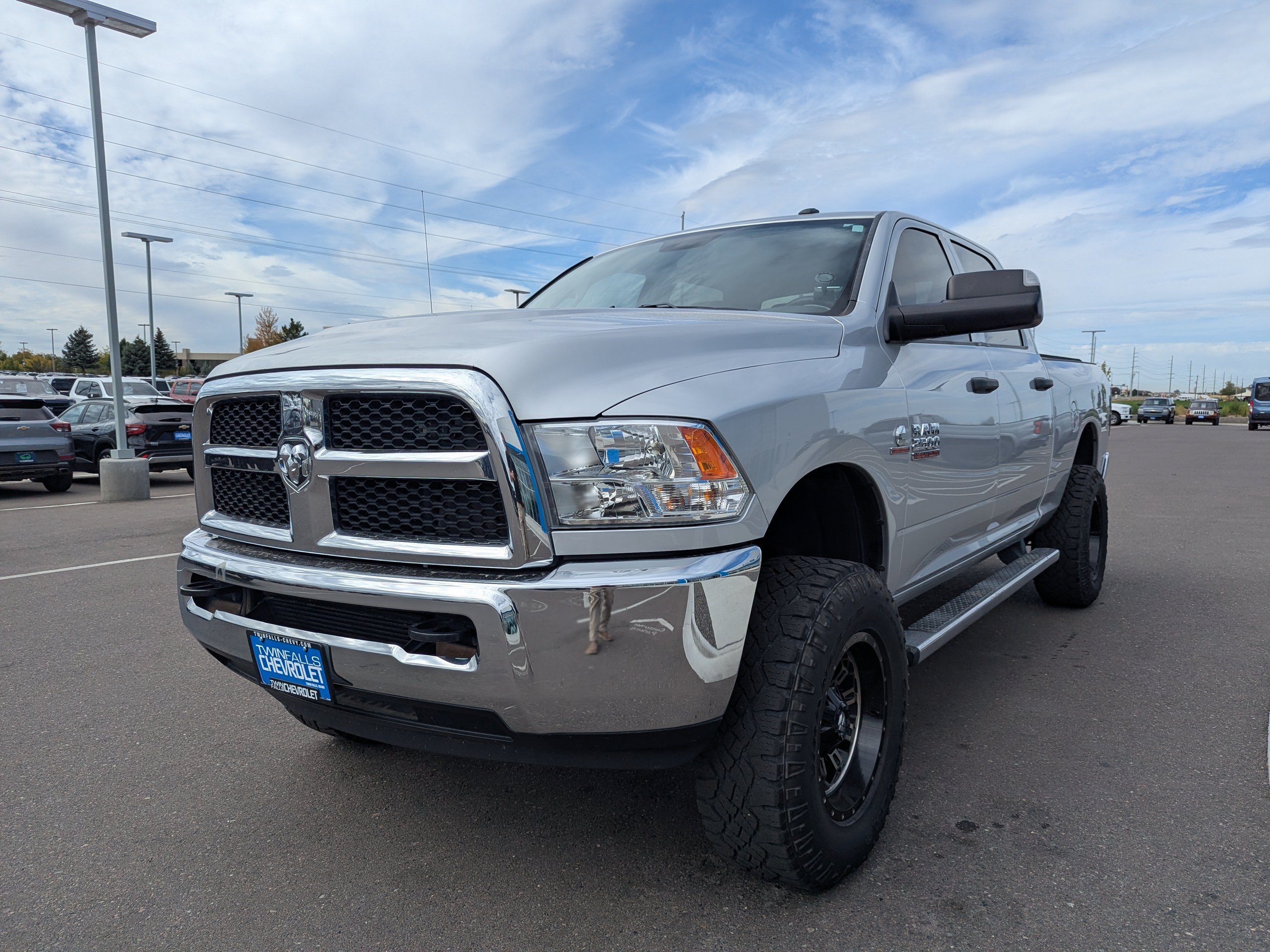 Used 2017 RAM 2500 Tradesman w/ Chrome Appearance Group AWD/4WD image 6