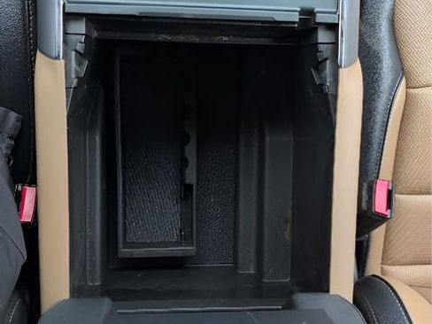 Used 2021 Ford F150 Lariat w/ Equipment Group 502A High image 22