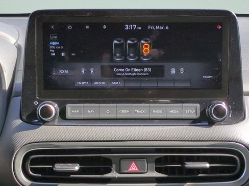 Certified 2022 Hyundai Kona Limited w/ Cargo Package image 16