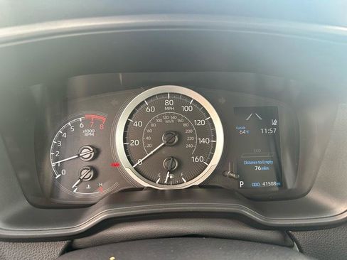 Used 2022 Toyota Corolla LE FWD image 11