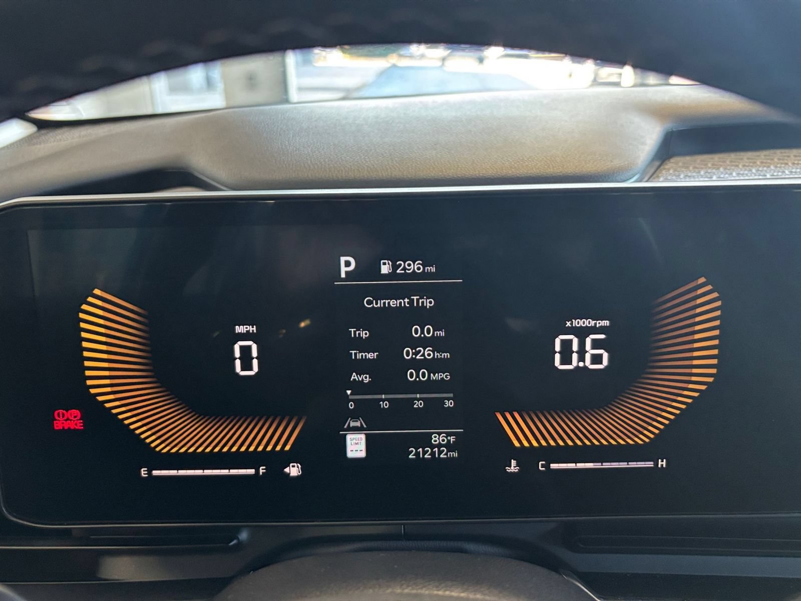 Used 2026 Kia Carnival FWD image 42