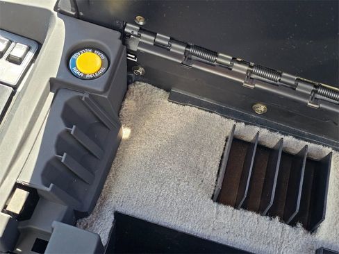 Used 1996 Chevrolet Corvette Coupe image 34