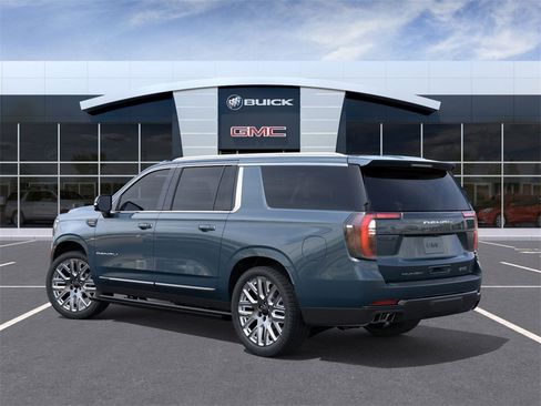 New 2026 GMC Yukon XL Denali Ultimate image 3