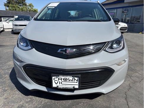 Used 2021 Chevrolet Bolt LT FWD image 37