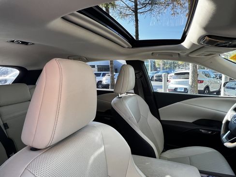 Used 2023 Lexus RX 350 w/ Cold Area Package AWD/4WD image 45