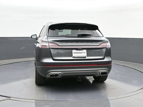 Used 2020 Lincoln Nautilus Reserve AWD/4WD image 8