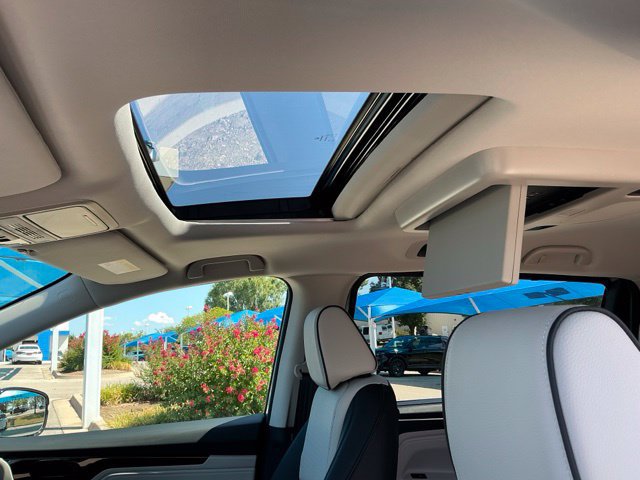New 2027 Honda Odyssey Elite image 13