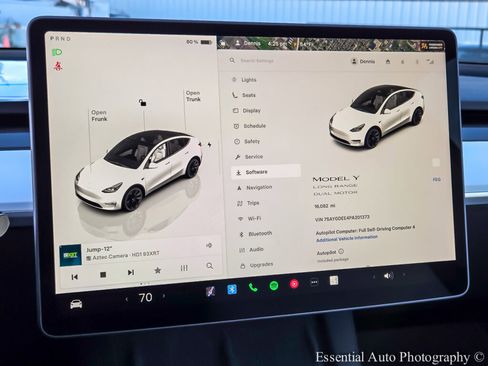 Used 2023 Tesla Model Y Long Range image 20