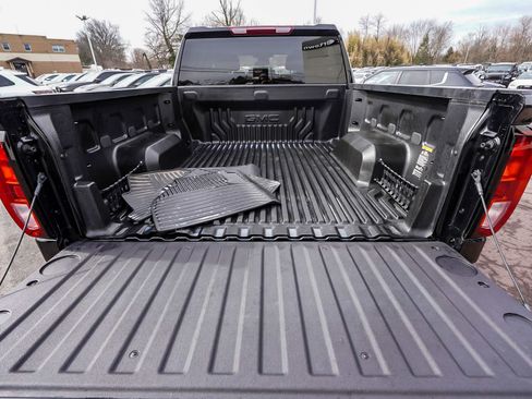 Used 2025 GMC Sierra 1500 Elevation image 50