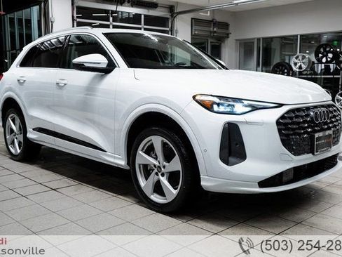 Used 2025 Audi Q5 Premium Plus image 1