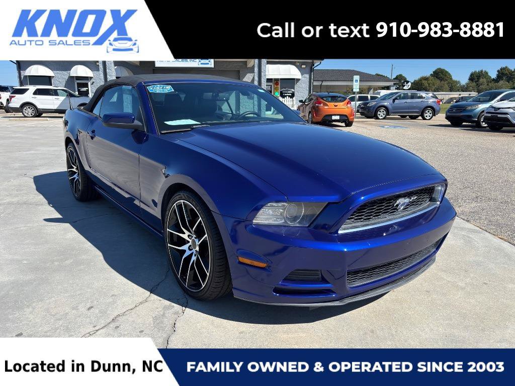 Used 2014 Ford Mustang Premium RWD image 1