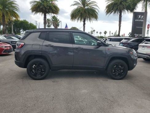 Used 2024 Jeep Compass Trailhawk AWD/4WD image 4