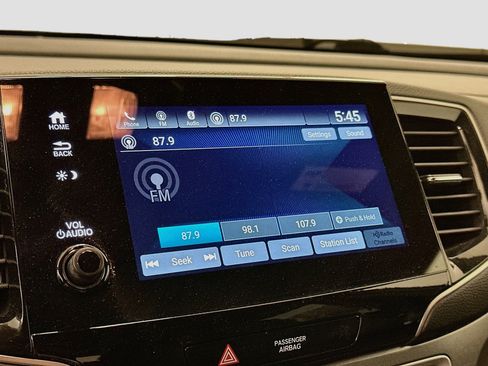 Used 2023 Honda Passport EX-L image 21