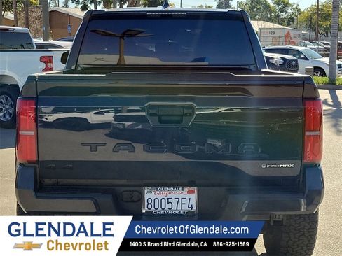 Used 2025 Toyota Tacoma TRD Sport image 13