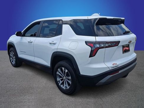 Used 2025 Chevrolet Equinox LT FWD image 6