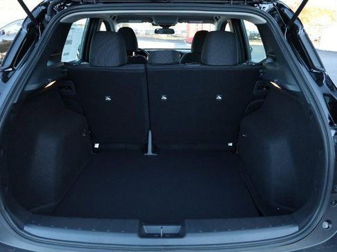 New 2026 Nissan Kicks S image 7