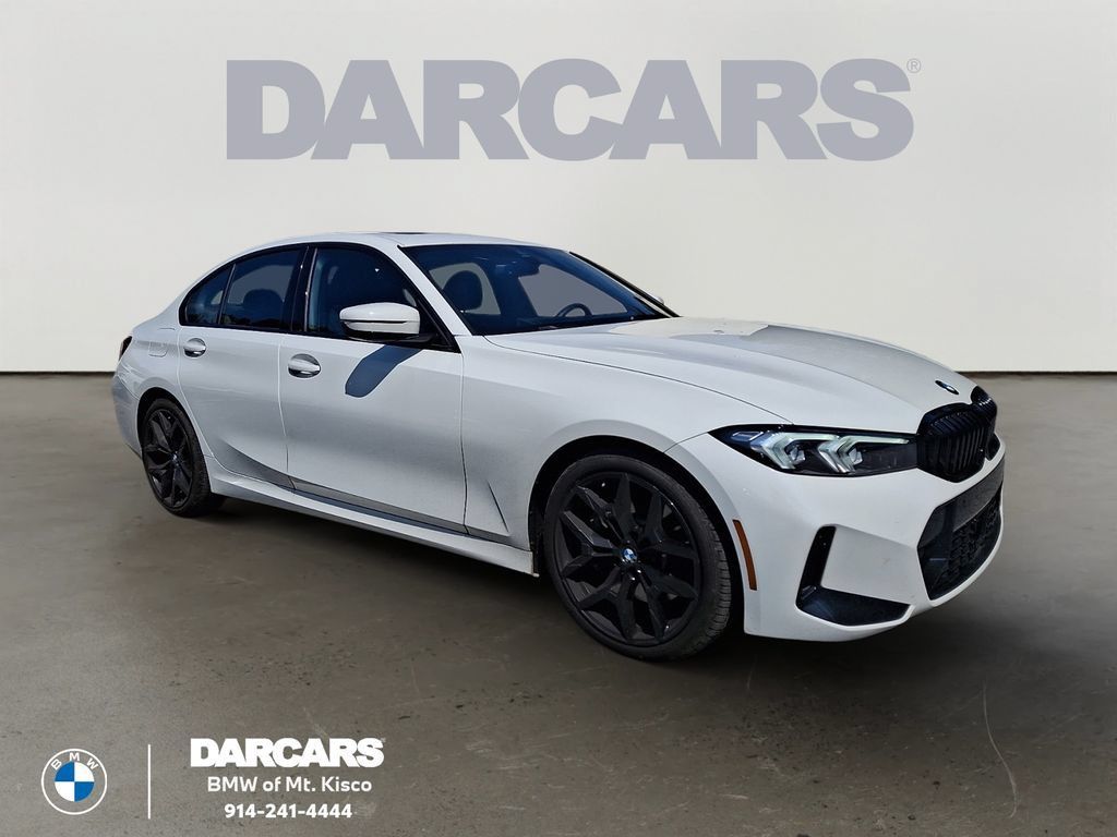 Used 2026 BMW X7 xDrive40i w/ M Sport Package AWD/4WD image 1