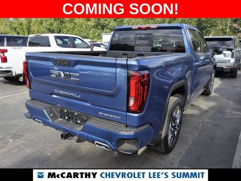 Used 2026 GMC Sierra 1500 Denali Ultimate AWD/4WD image 4