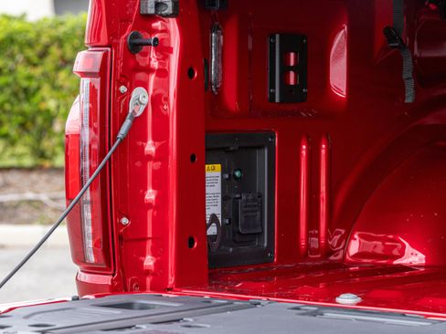 New 2025 Ford F150 Platinum image 27