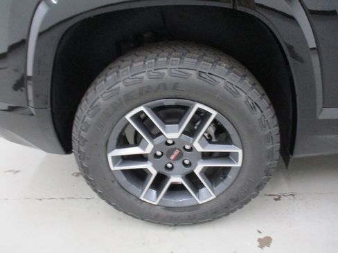 New 2026 GMC Terrain AT4 image 5