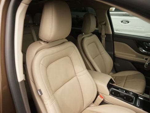 Used 2022 Lincoln Corsair Reserve w/ Equipment Group 201A FWD image 20