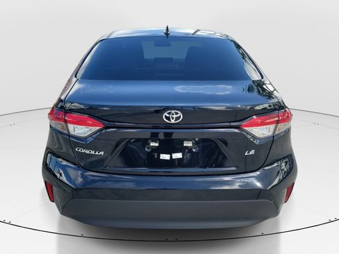 Used 2025 Toyota Corolla LE FWD image 6