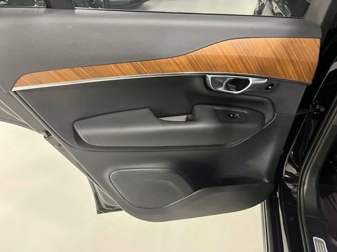 Certified 2024 Volvo XC90 B6 Plus w/ Protection Package Premier AWD/4WD image 21