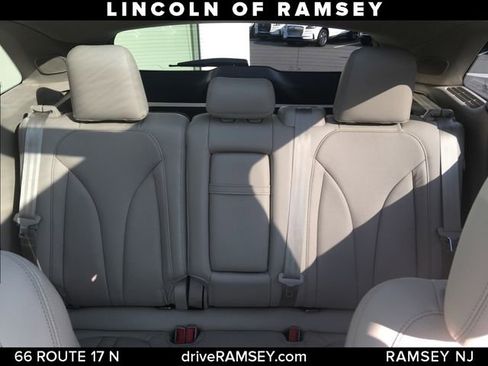 Used 2019 Lincoln MKC Reserve w/ MKC Climate Package image 15