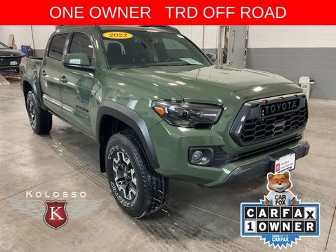 Used 2022 Toyota Tacoma TRD Off-Road image 1