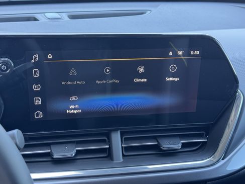 New 2026 Chevrolet Trax ACTIV w/ Driver Confidence Package FWD image 21