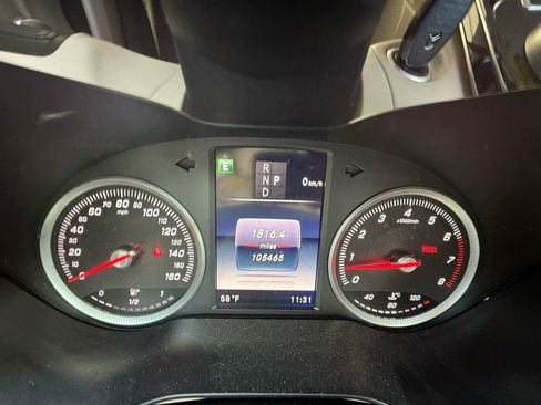 Used 2016 Mercedes-Benz GLC 300 4MATIC image 23