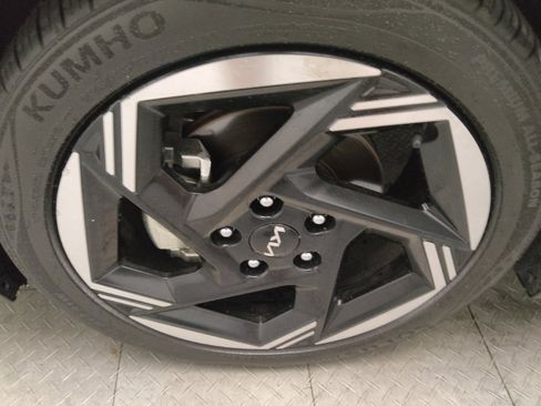 Used 2025 Kia K4 EX FWD image 31