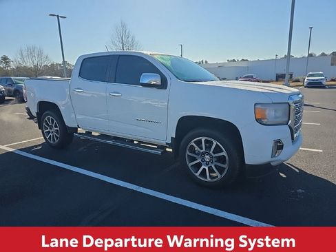 Used 2022 GMC Canyon Denali image 13