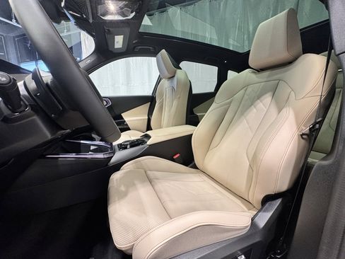 Used 2026 BMW X3 xDrive30 w/ Convenience Package image 16