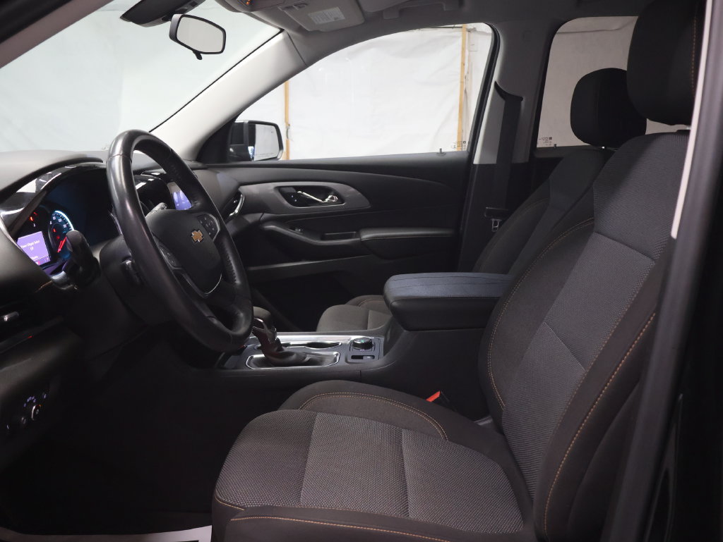 Used 2021 Chevrolet Traverse LT w/ LPO, Floor Liner Package AWD/4WD image 17