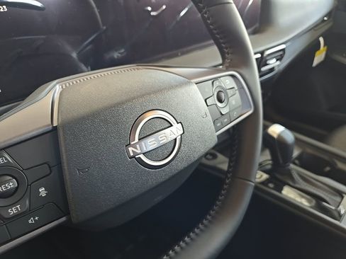 New 2026 Nissan Sentra SV w/ SV Convenience Package FWD image 11