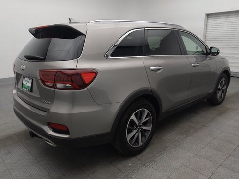 Used 2019 Kia Sorento EX w/ EX Touring Package image 9