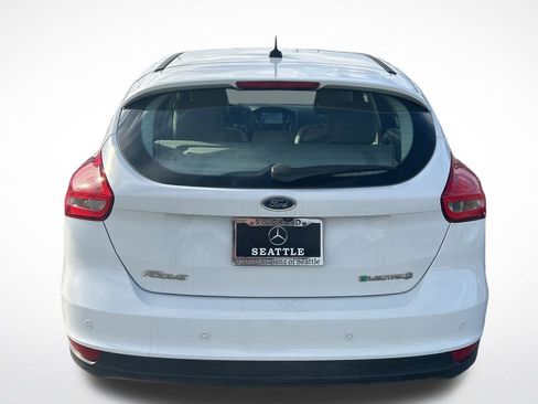 Used 2017 Ford Focus Electric Hatchback image 10